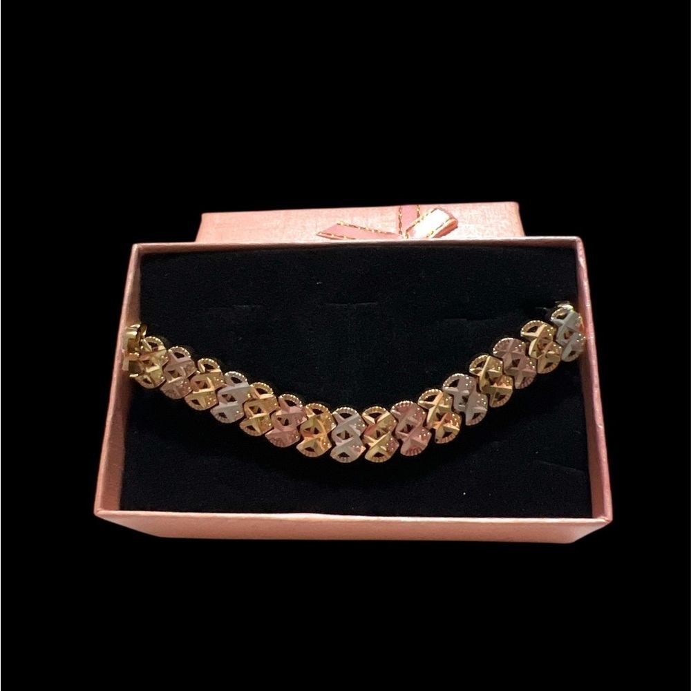 Elegant Gold and Silver Bracelet - Picture 2 of 5